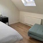 Charming House With Patio Near The Central Station