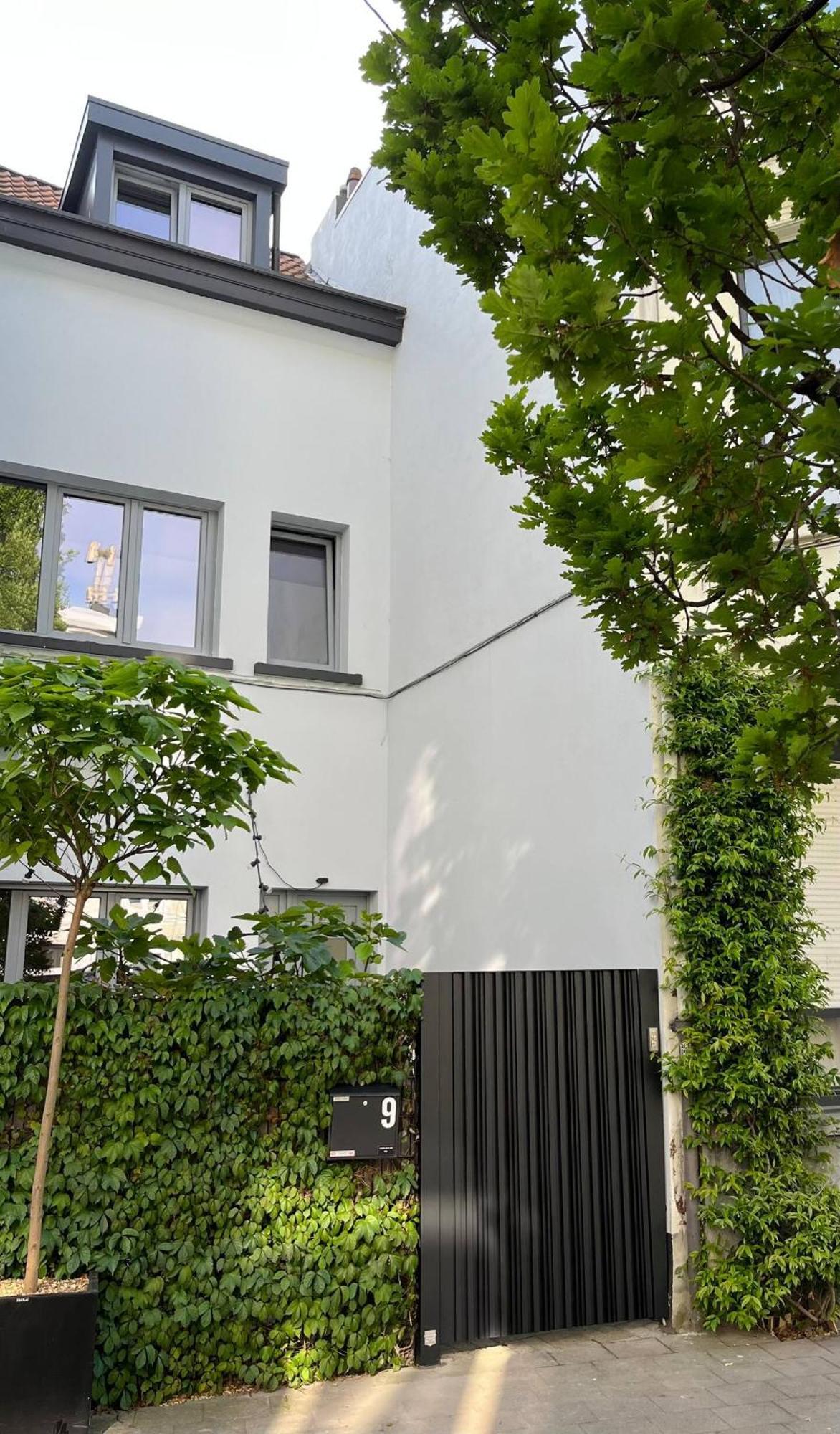 Charming House With Patio Near The Station Vakantiehuis Antwerpen